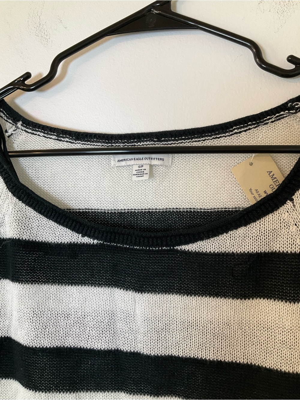 NWT American Eagle Black White Striped Knit Sweater Small - Picture 4 of 6